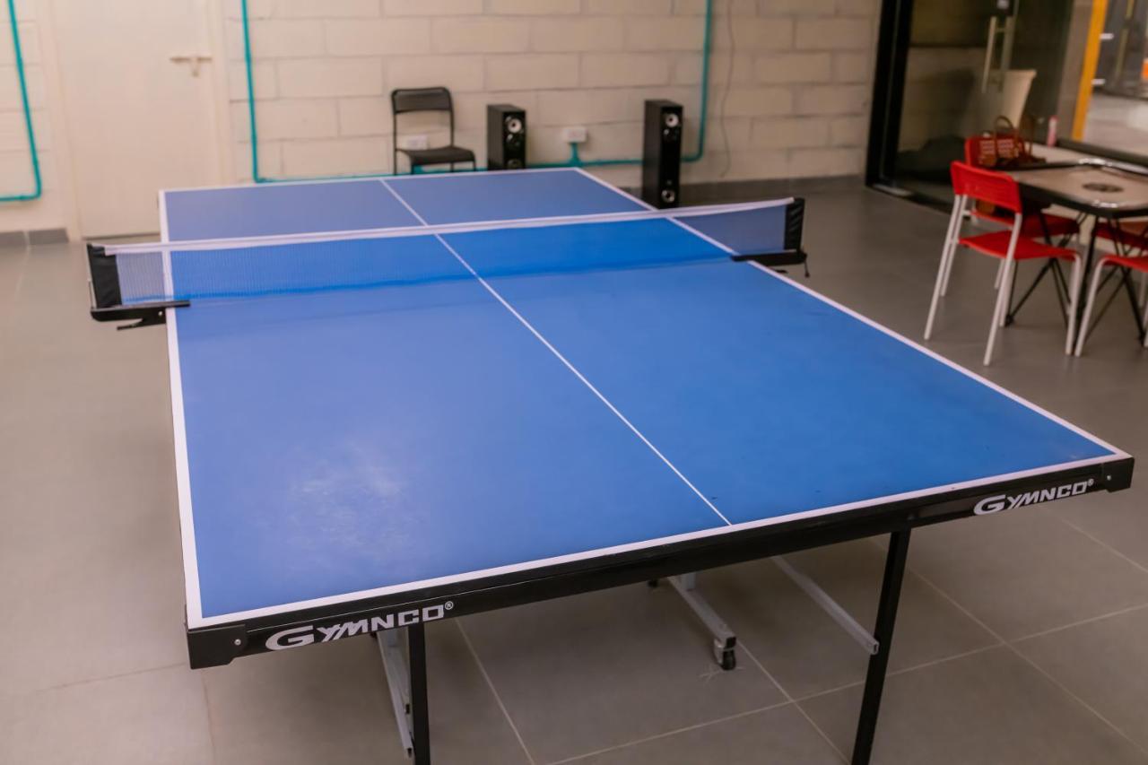 Rove By Boston Living Hostel Hajdarabad Zewnętrze zdjęcie