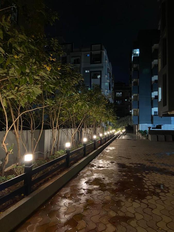 Rove By Boston Living Hostel Hajdarabad Zewnętrze zdjęcie